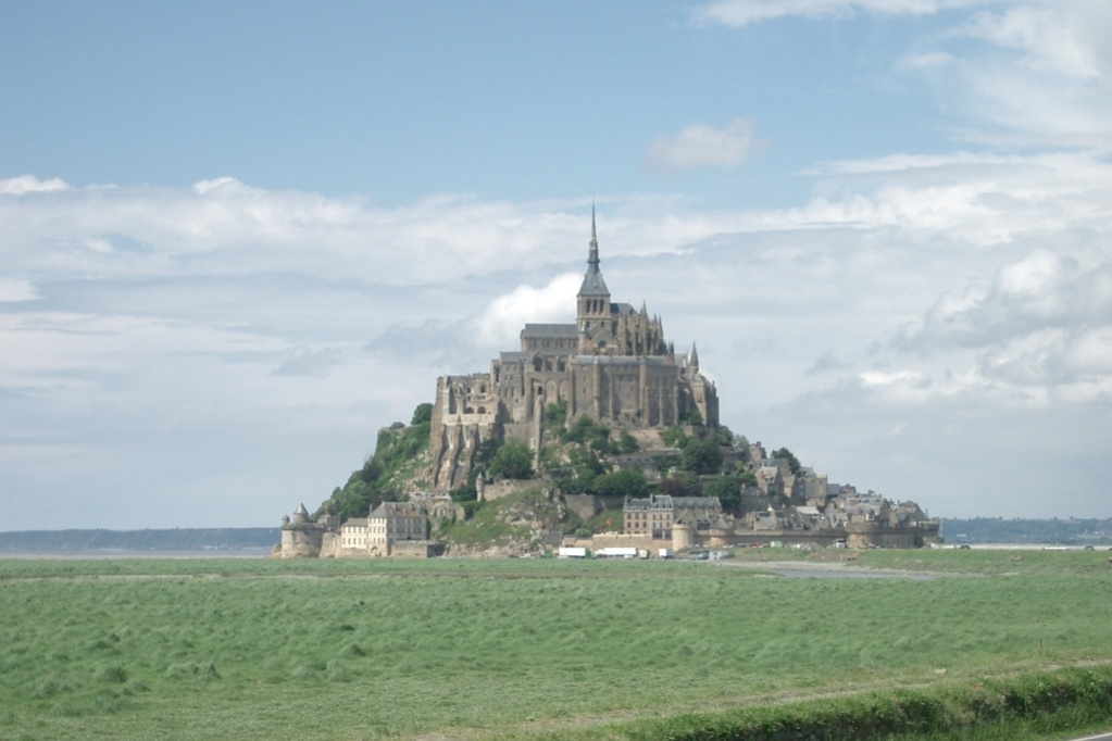 A Vagabond Life: Ultimate Travel Guide