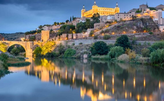 A Vagabond Life: Ultimate Travel Guide
